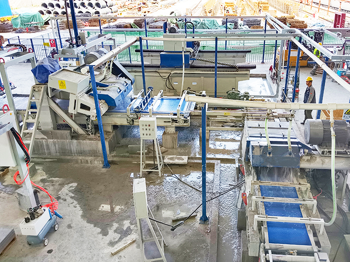 PC仿石磚切割機(jī)流水線